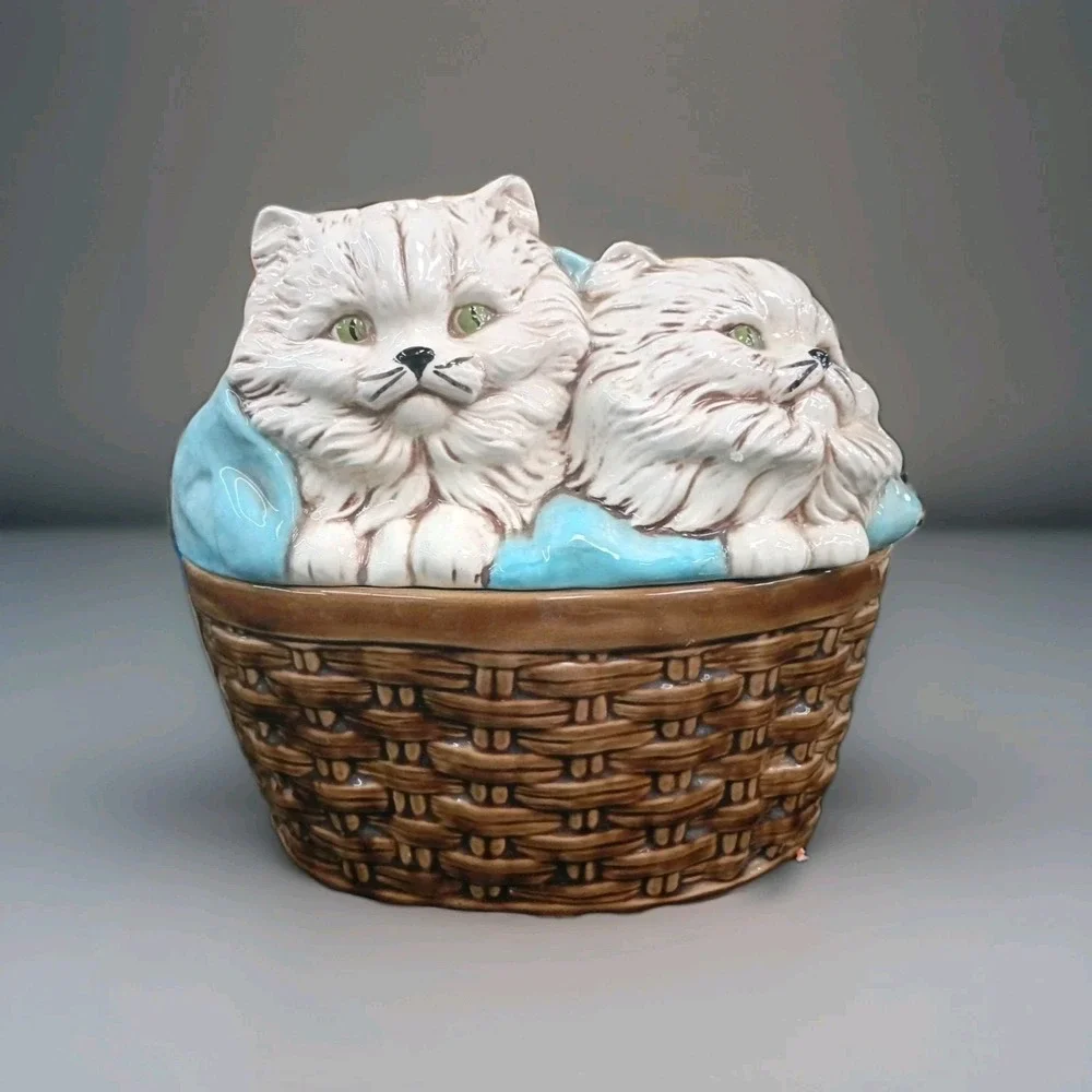 Large Ceramic Cats in a Basket Storage Lid Persian Vintage Hand Painted Signed‎